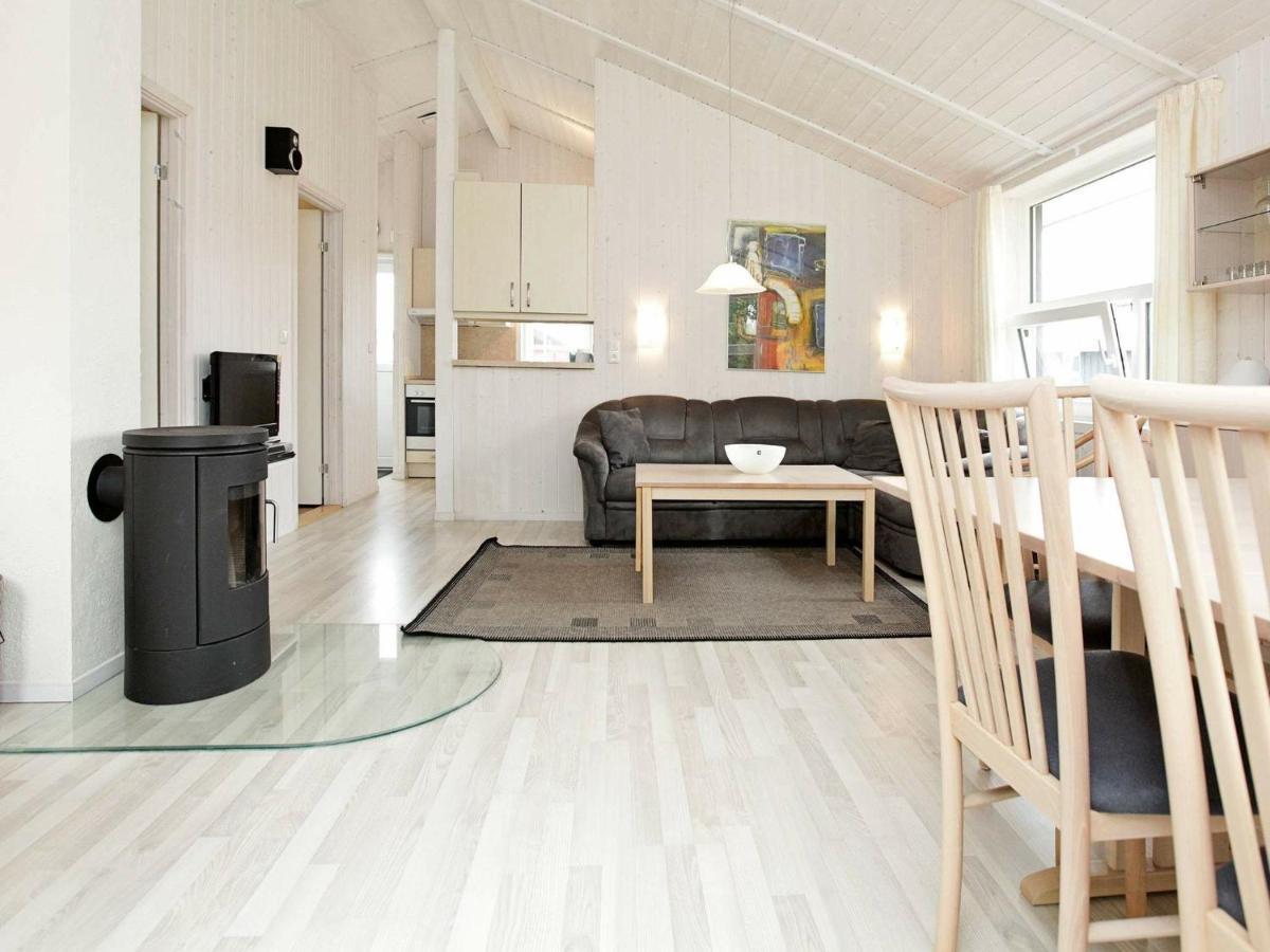 5 Person Holiday Home In Grömitz Eksteriør billede